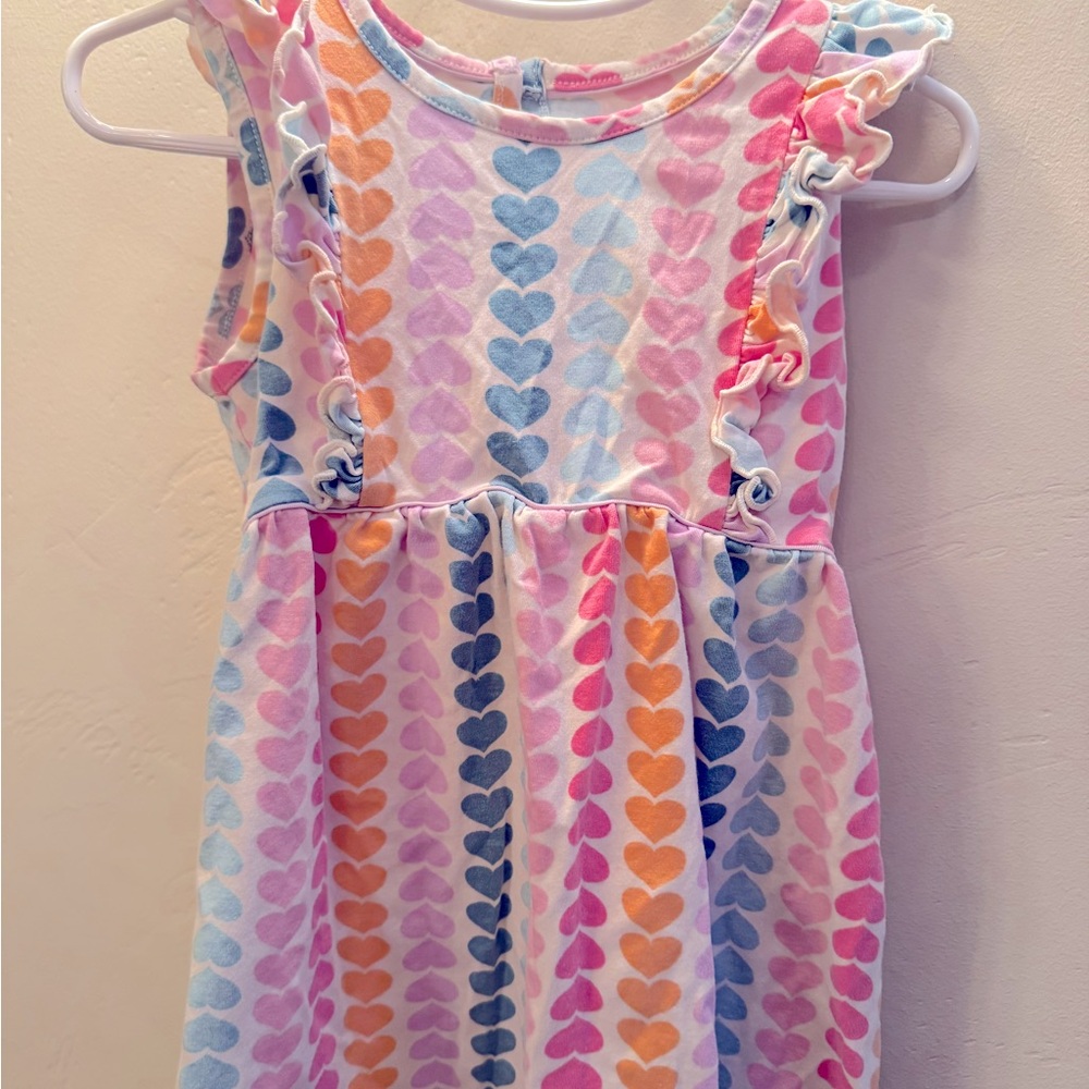 Ruffle. Butts 4T ruffle trim twirl dress heart pattern